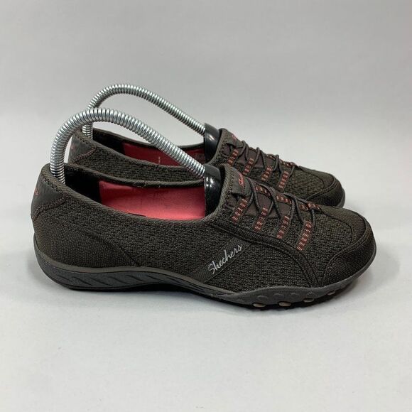 Skechers Breath Easy Shoes Women's Size 7 Brown Relaxed Fit Memory Foam Sneakers - Picture 1 of 11